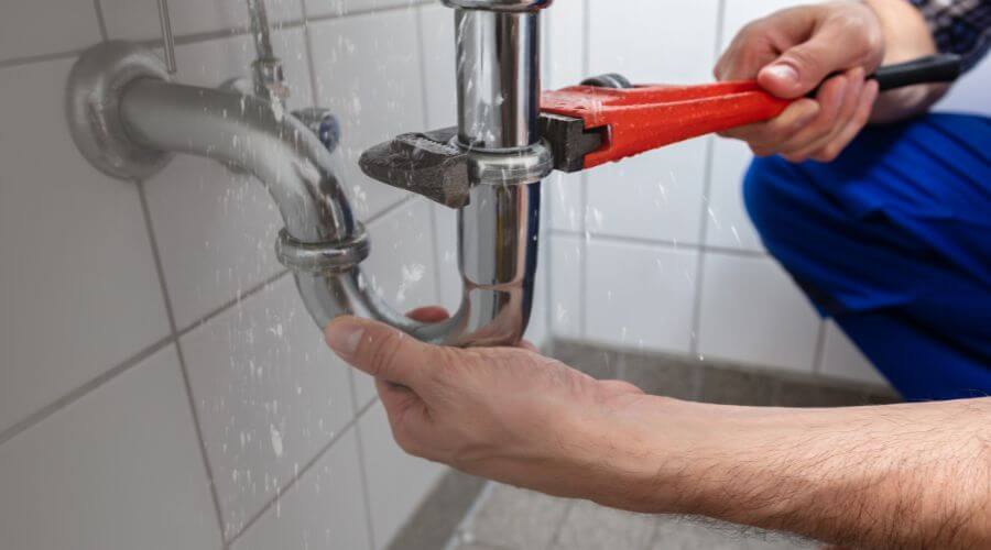 Local water heater installation in Dearing, KS